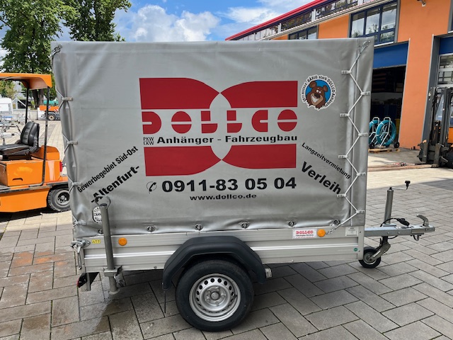  Anhänger zur Miete, professioneller Anhänger‑ und Windenverleih für Transport und Hebearbeiten.