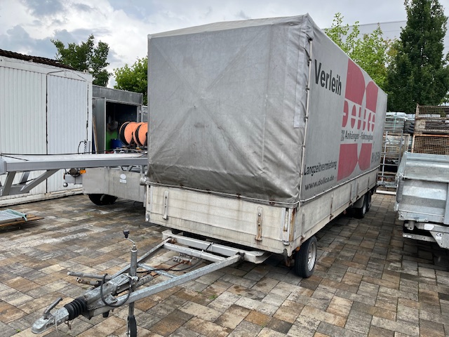 drehschemelanhänger mit plane  