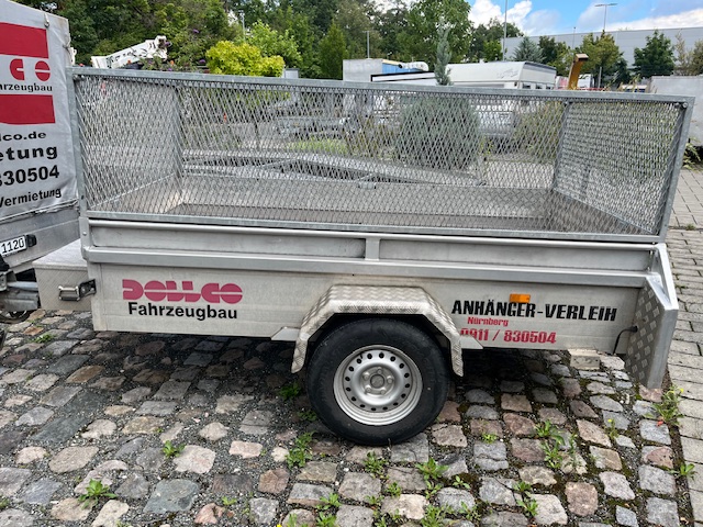 Tieflader Einachser gebremst, mit Laubgitteraufsat