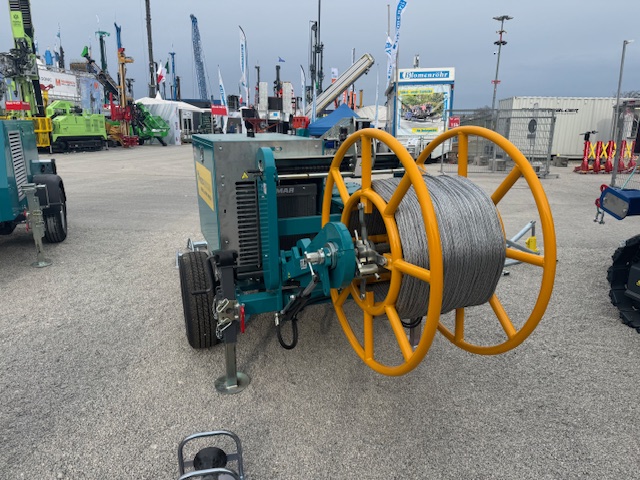 Kabeltrommel Anhänger Baustelle